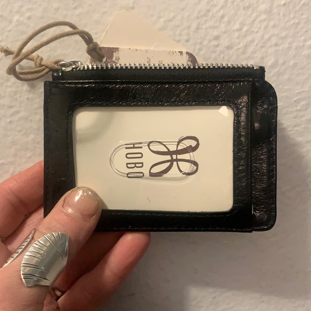 Hobo I’d abd card holder with zip “Kai” in black